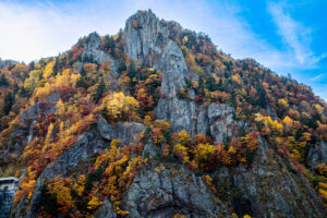 豊平峡ダムの紅葉