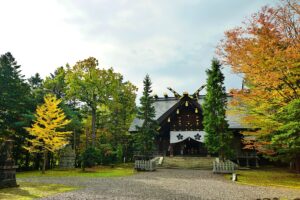 神楽岡公園の紅葉