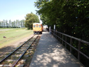 幸福駅ホーム